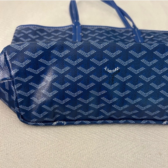 Designer style Stylish Blue Tote Bag with Matching Pouch inspired tote - Picture 3 of 6